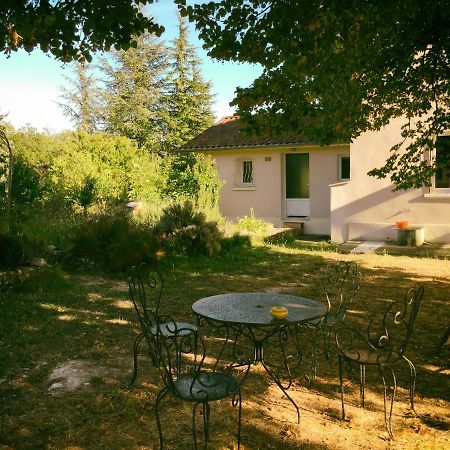 Bed and Breakfast La Montagne Sud Allemans Exterior foto