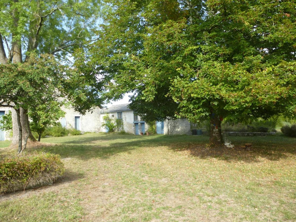 Bed and Breakfast La Montagne Sud Allemans Exterior foto