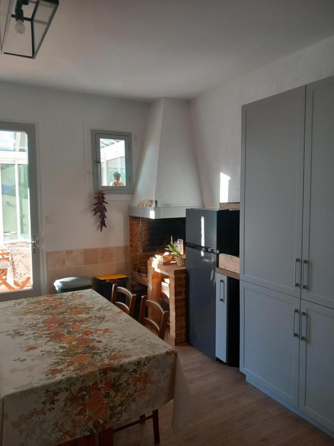 Bed and Breakfast La Montagne Sud Allemans Exterior foto